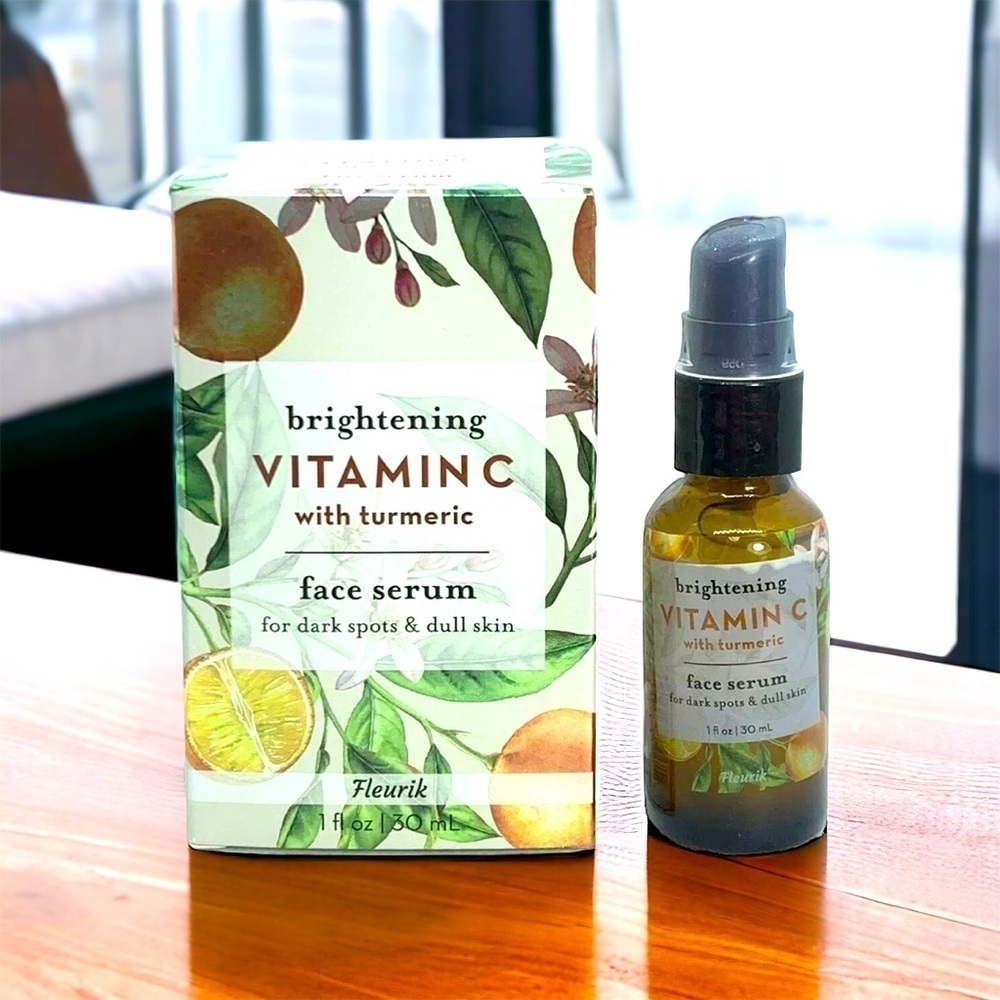 Fleurik Brightening Vitamin C with Tumeric